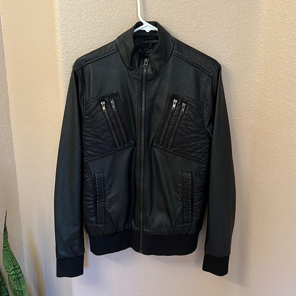 Guess Mens Light Weight Jacket